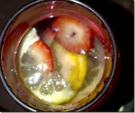 Fruit_infused_water