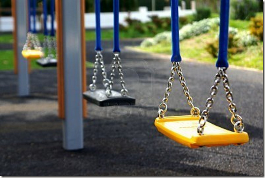 Empty_Swings
